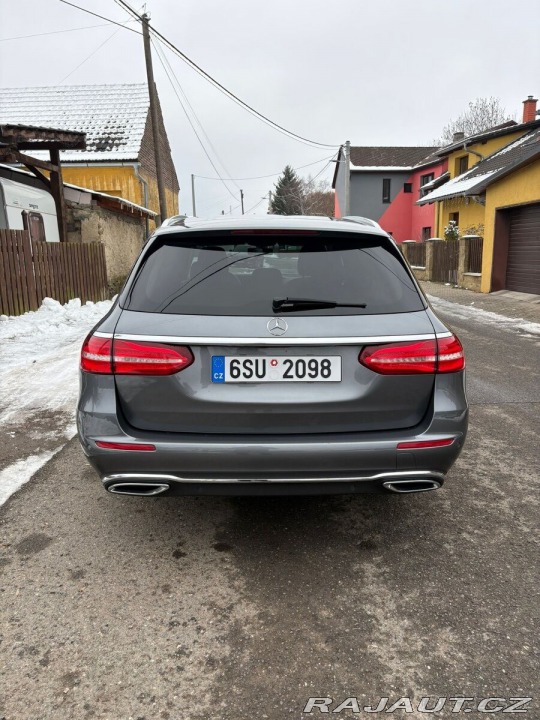 Mercedes-Benz E 2,0   220 CDI Combi, 4x4 1800