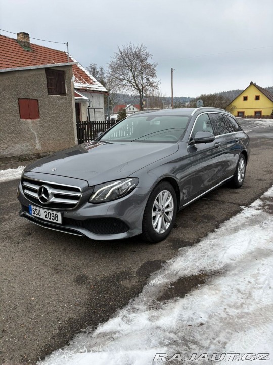 Mercedes-Benz E 2,0   220 CDI Combi, 4x4 1800