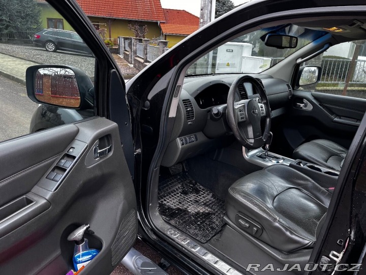Nissan Navara 3,0   V6 2012 2012