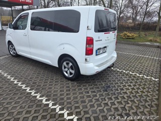 Peugeot Traveller 1,6 2017
