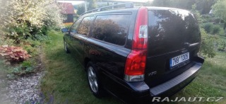 Volvo V70 2,4   D 2007