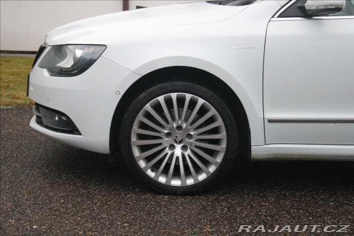 Škoda Superb 2,0   TDi 4x4 Laurin& 2014