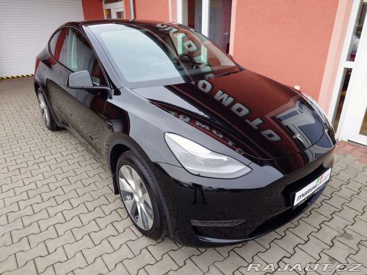 Tesla Model Y Long Range Dual Motor pro 2023