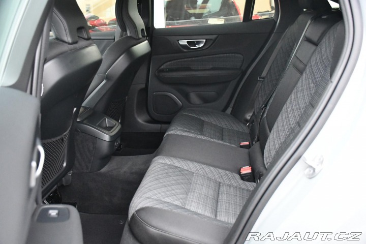 Volvo V60 2.0B4 LED NAV TAŽNÉ 2023