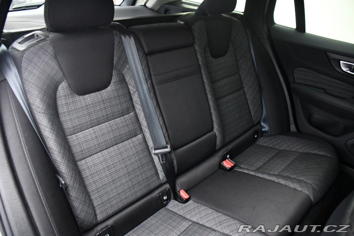 Volvo V60 2.0B4 LED NAV TAŽNÉ 2023