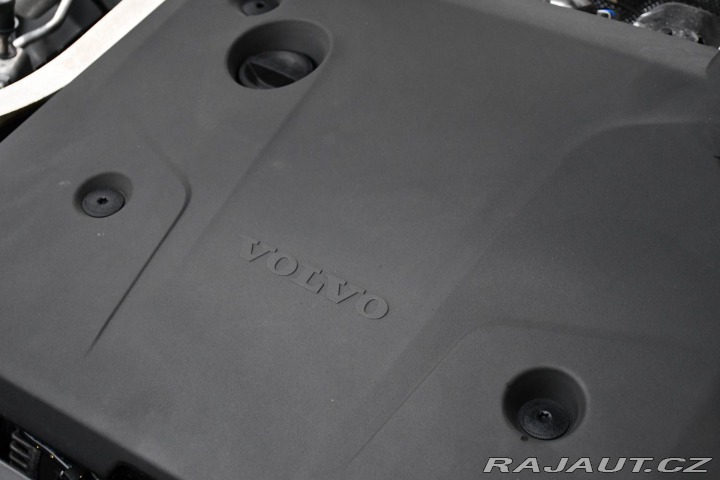 Volvo V60 2.0B4 LED NAV TAŽNÉ 2023