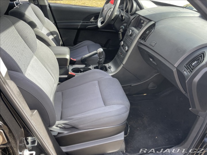 Ostatní značky Ostatní modely Mahindra  XUV500 2,2 D 103kw 7míst FWD Eur 2018