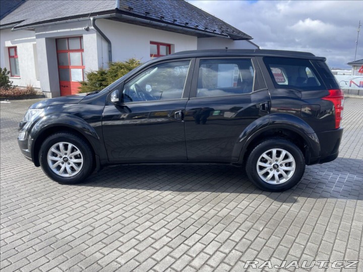 Ostatní značky Ostatní modely Mahindra  XUV500 2,2 D 103kw 7míst FWD Eur 2018
