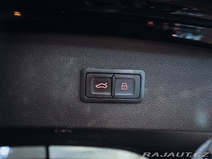 Audi A7 3.0TDI 200kW S-line ACC V 2017