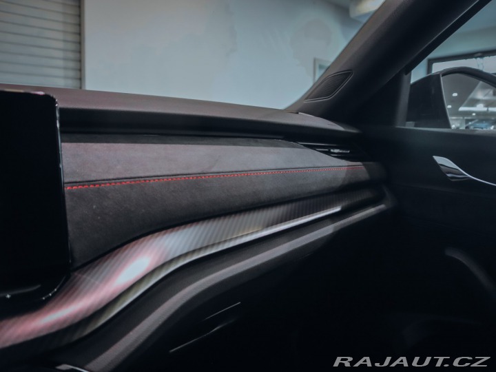 Škoda Octavia 2.0 TDI 147kW DSG RS 4x4 2023