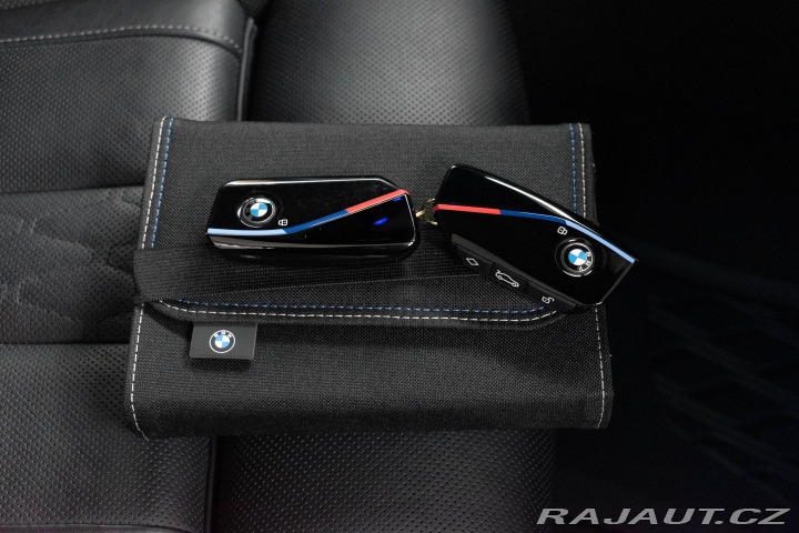 BMW X7 M60i MAX.VÝBAVA*TAŽNÉ*PPF 2023