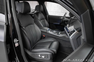 BMW X7 M60i *MAX.VÝBAVA*TAŽNÉ*PP 2023