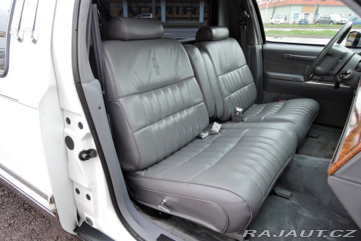 Lincoln Town Car 4,6 Limuzína 7.m Pronájem 1993