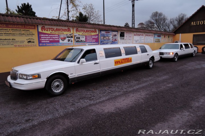 Lincoln Town Car 4,6 Limuzína 7.m Pronájem 1993