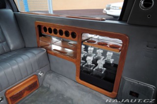 Lincoln Town Car 4,6 Limuzína 7.m Pronájem 1993