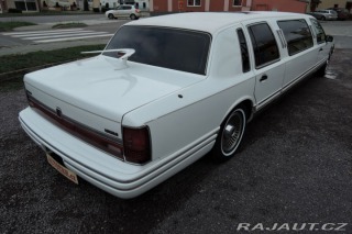 Lincoln Town Car 4,6 Limuzína 7.m Pronájem 1993