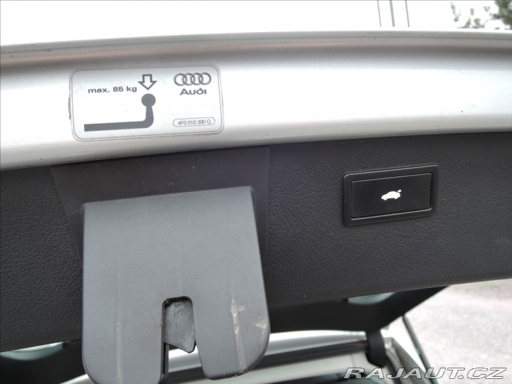 Audi A6 Avant 2,7 TDI Avant NAVI 2007