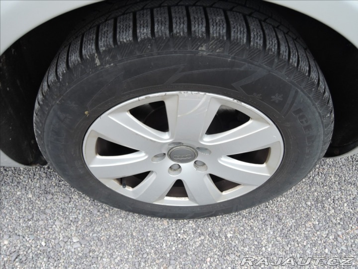 Audi A6 Avant 2,7 TDI Avant NAVI 2007