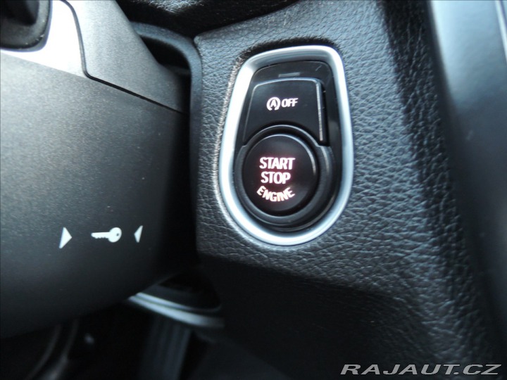 BMW 3 2,0 320d LUXURY LINE NAVI 2015