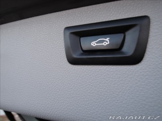 BMW 3 2,0 320d LUXURY LINE NAVI 2015