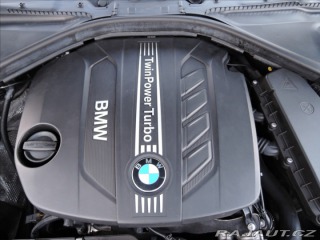 BMW 3 2,0 320d LUXURY LINE NAVI 2015