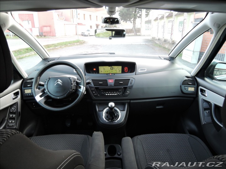 Citroën C4 Picasso 1,6 VTi 16V Servis Tažné 2012