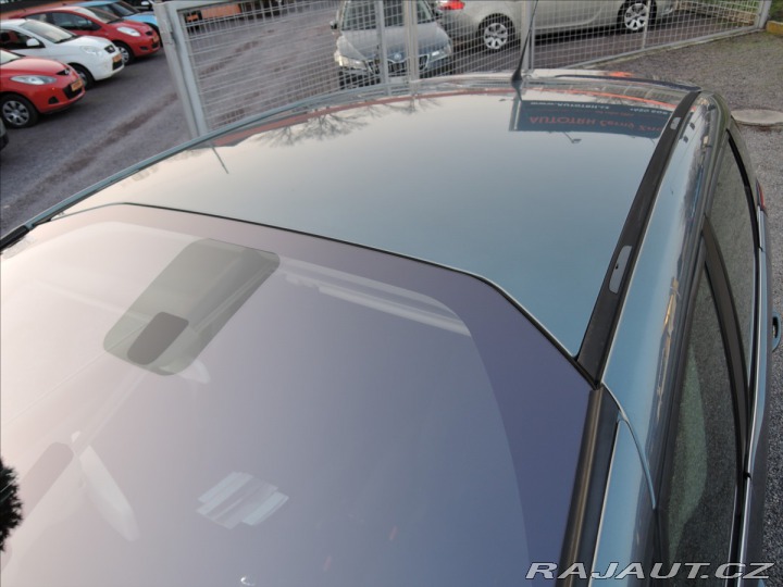 Citroën C4 Picasso 1,6 VTi 16V Servis Tažné 2012