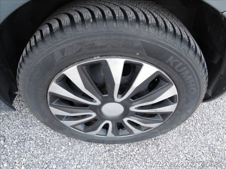 Citroën C4 Picasso 1,6 VTi 16V Servis Tažné 2012