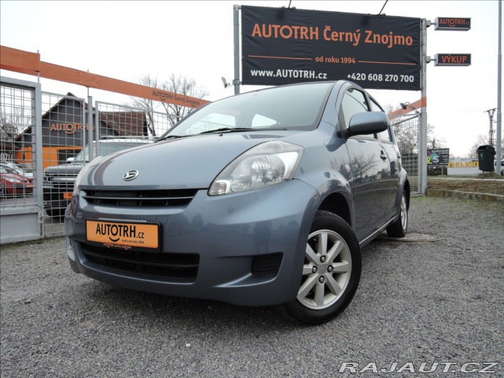 Daihatsu Sirion 1,3 VVTi 16V TwinCam 4WD 2010