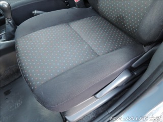 Daihatsu Sirion 1,3 VVTi 16V TwinCam 4WD 2010