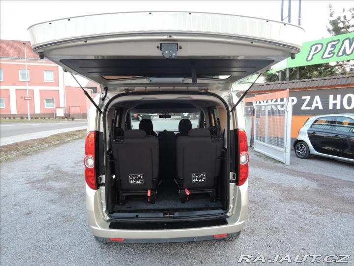 Fiat Dobló 1,4 1,4i 7.míst 2010