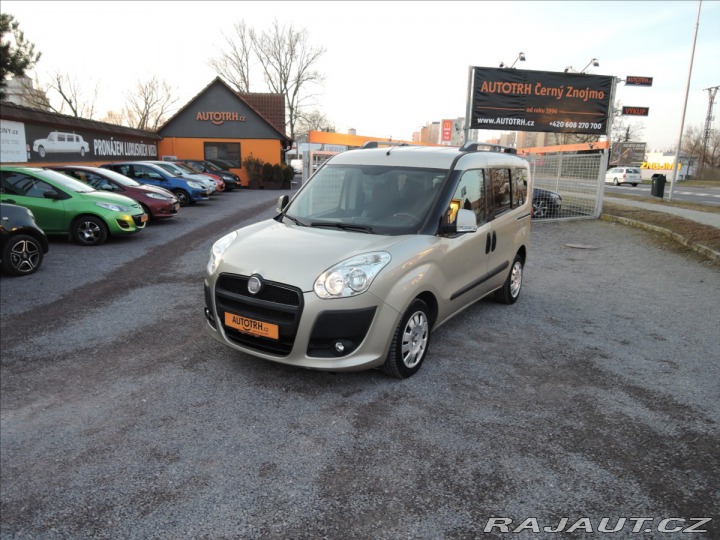 Fiat Dobló 1,4 1,4i 7.míst 2010