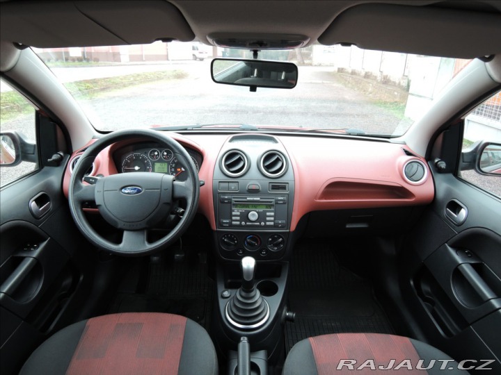 Ford Fiesta 1,3 i ČR 1.maj. Servis 2006