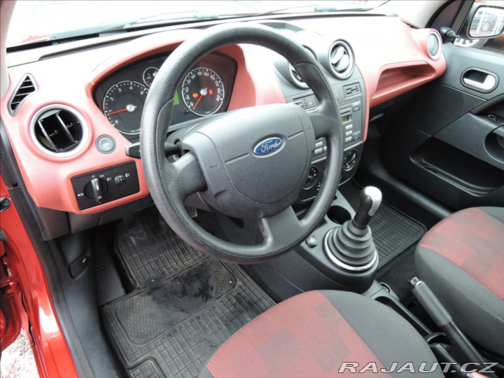 Ford Fiesta 1,3 i ČR 1.maj. Servis 2006