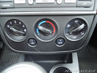 Ford Fiesta 1,3 i ČR 1.maj. Servis 2006