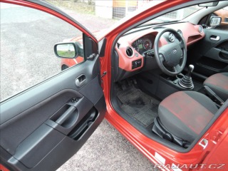 Ford Fiesta 1,3 i ČR 1.maj. Servis 2006