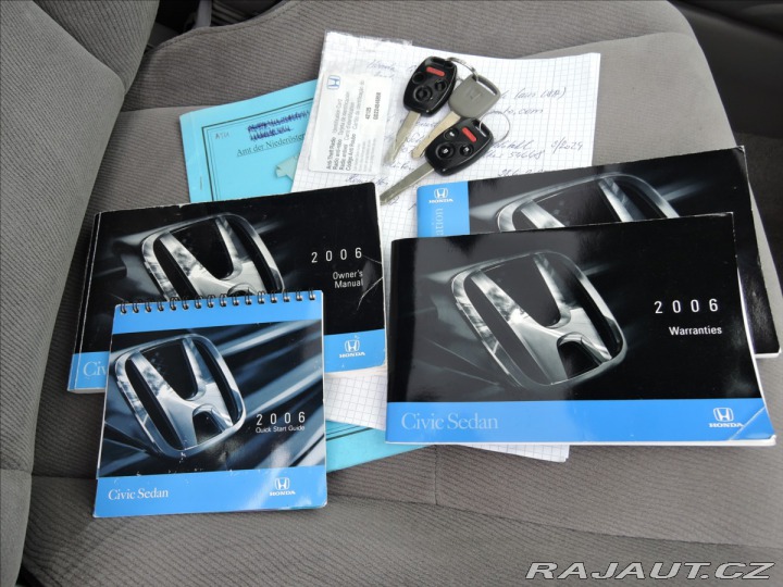 Honda Civic 1,8 i-VTEC Aut. Šíbr 2006