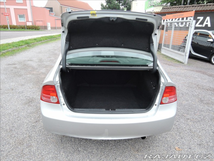 Honda Civic 1,8 i-VTEC Aut. Šíbr 2006