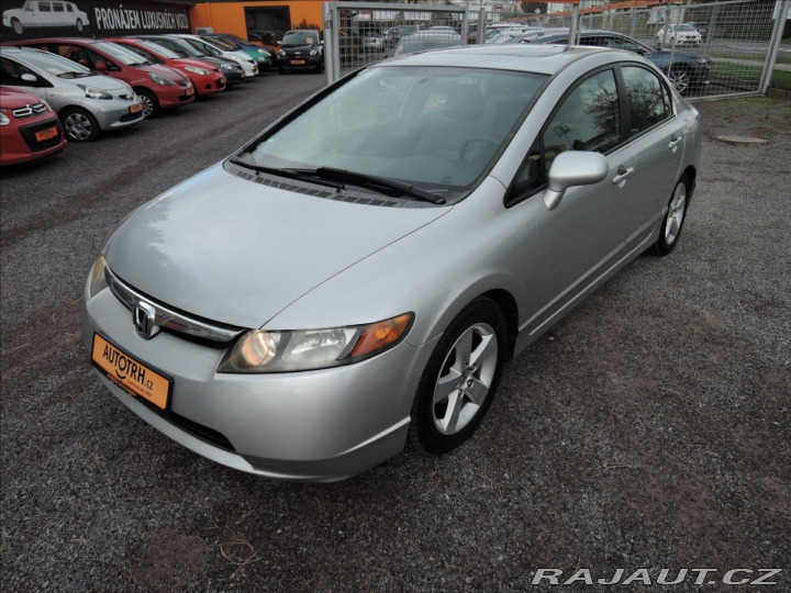 Honda Civic 1,8 i-VTEC Aut. Šíbr 2006