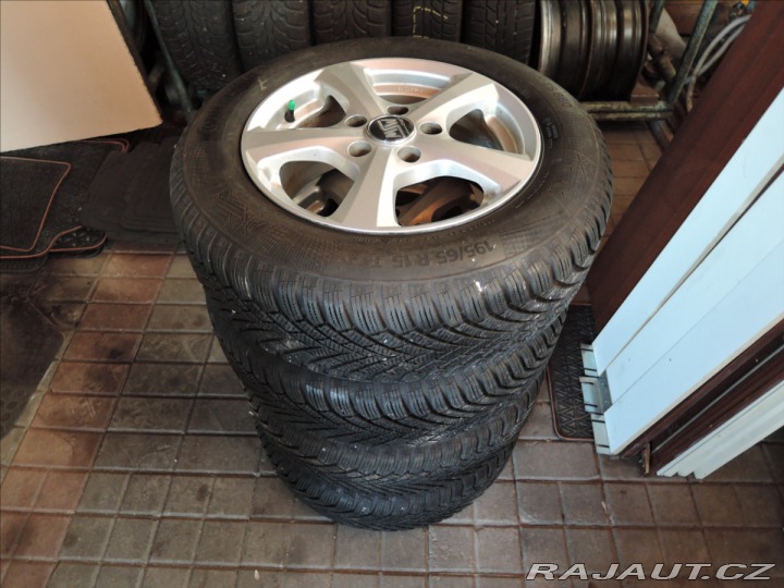 Honda Civic 1,8 i-VTEC Aut. Šíbr 2006