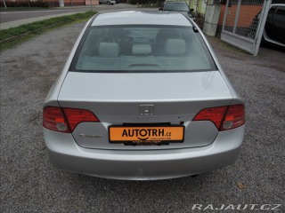 Honda Civic 1,8 i-VTEC Aut. Šíbr 2006