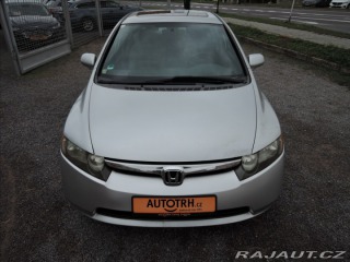 Honda Civic 1,8 i-VTEC Aut. Šíbr 2006