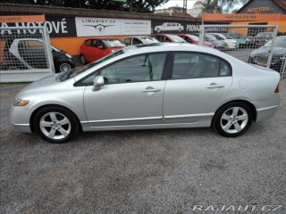 Honda Civic 1,8 i-VTEC Aut. Šíbr 2006