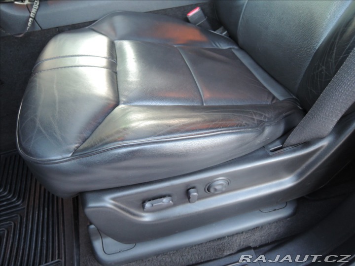 Hummer H2 6,2 V8 Aut.ČR 1.maj.Servi 2008