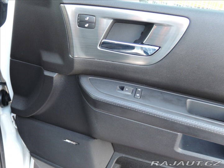 Hummer H2 6,2 V8 Aut.ČR 1.maj.Servi 2008