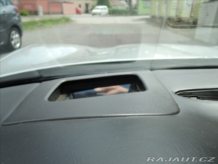 Chevrolet Corvette 5,7 V8 Aut.1.maj.ČR  C5 1999