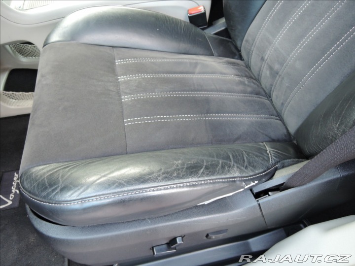 Lancia Ostatní modely Voyager 2,8 CRD Aut. StownGo NAVI 2013