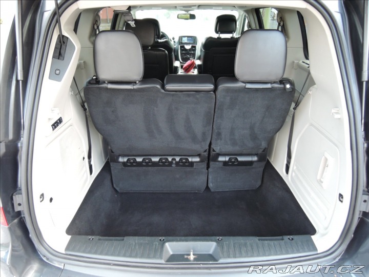 Lancia Ostatní modely Voyager 2,8 CRD Aut. StownGo NAVI 2013