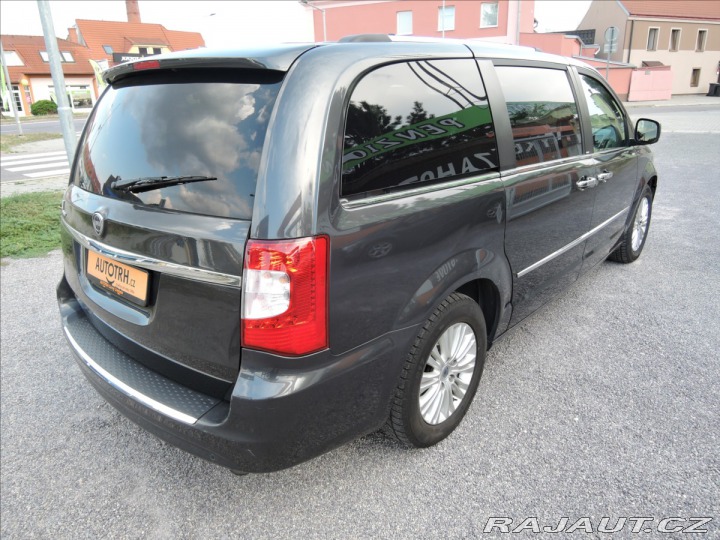 Lancia Ostatní modely Voyager 2,8 CRD Aut. StownGo NAVI 2013