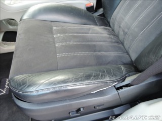 Lancia Ostatní modely Voyager 2,8 CRD Aut. StownGo NAVI 2013